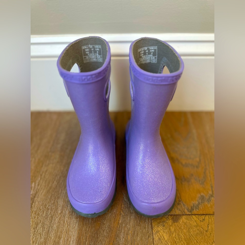 BOGS Kids Waterproof Rain Boot in Glitter Purple size 11